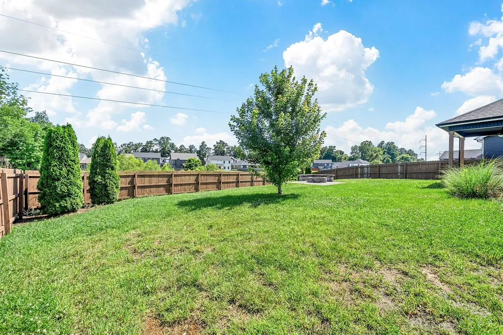 1140 Eagles Bluff Drive Clarksville TN 37040