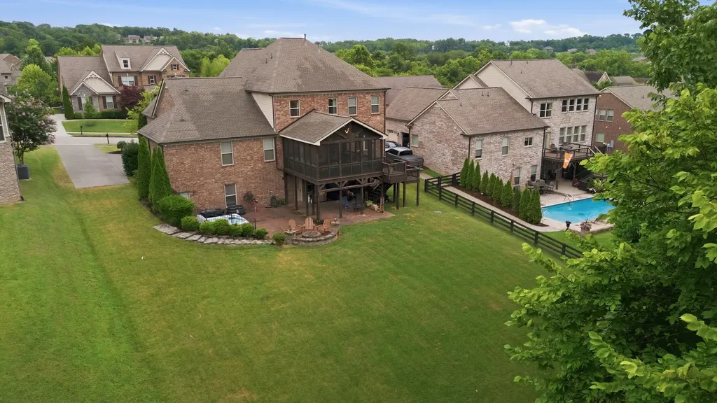 6729 Falls Ridge Lane College Grove TN 37046