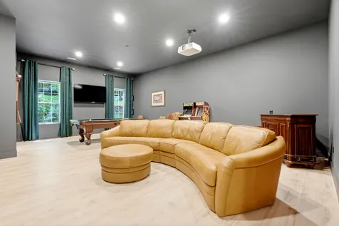 1080 Fannie Nicholson Road Chapmansboro TN 37035