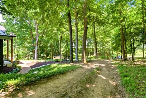 1080 Fannie Nicholson Road Chapmansboro TN 37035