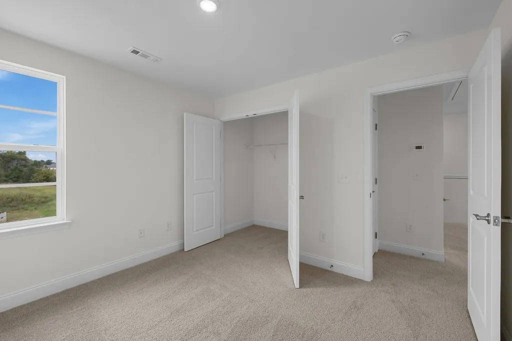 327 Caxton Alley Nolensville TN 37135