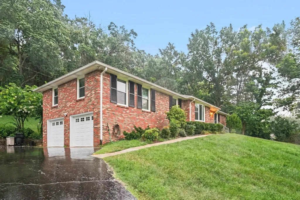 804 Rodney Drive Nashville TN 37205