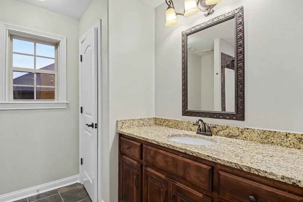 544 Larkspur Drive Clarksville TN 37043