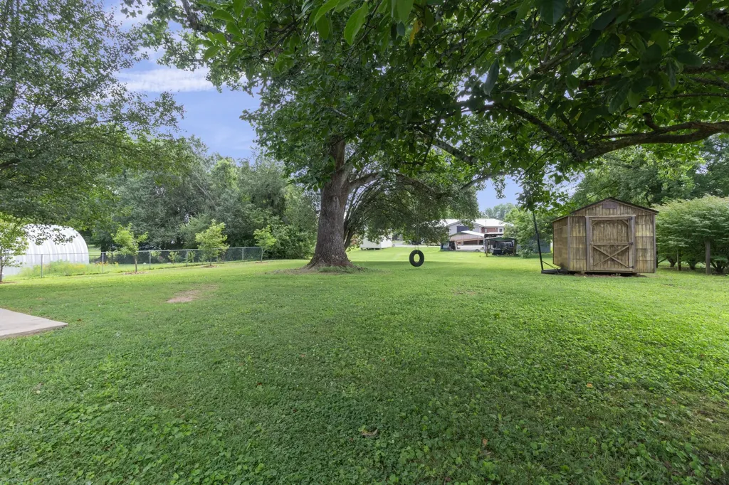 102 Molloy Street Mcminnville TN 37110