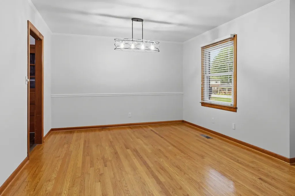102 Molloy Street Mcminnville TN 37110