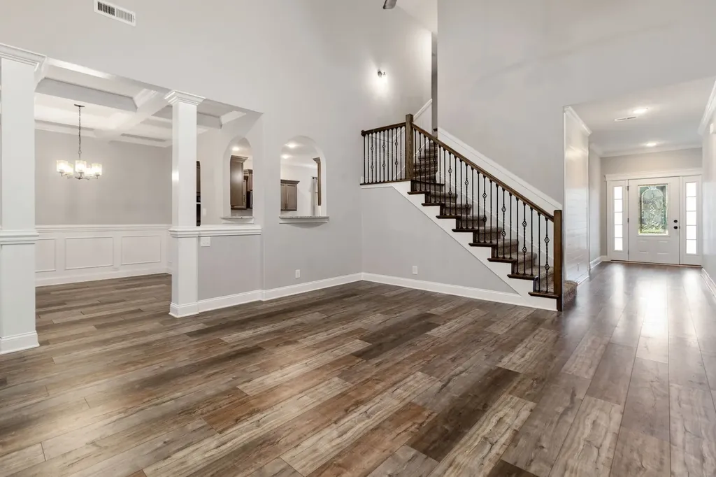 1072 Chagford Drive Clarksville TN 37043