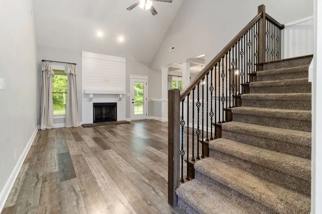 1072 Chagford Drive Clarksville TN 37043