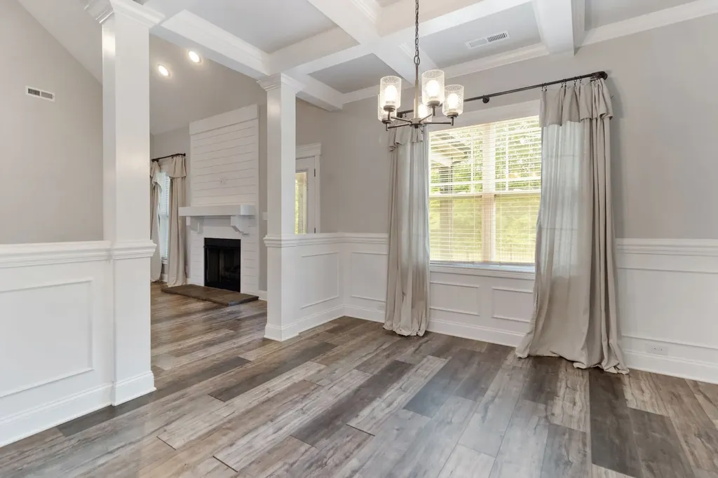 1072 Chagford Drive Clarksville TN 37043