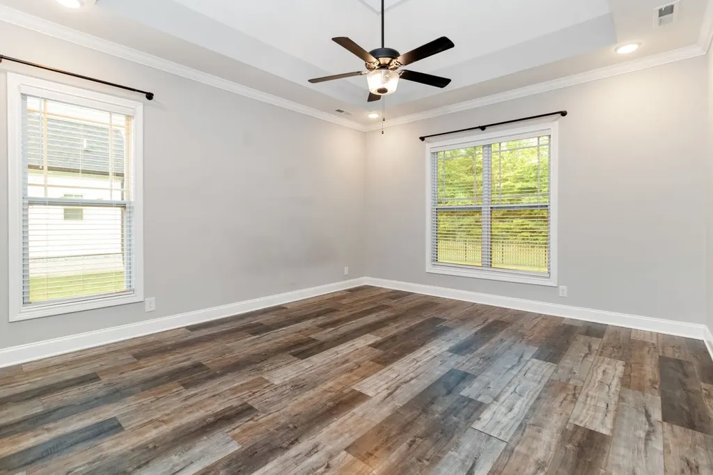 1072 Chagford Drive Clarksville TN 37043
