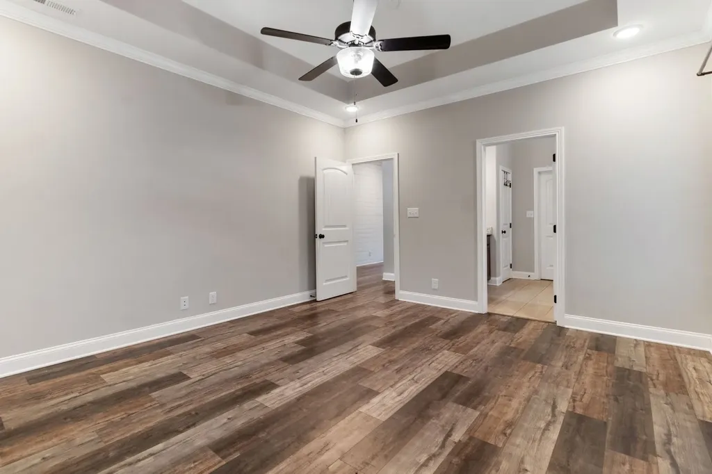 1072 Chagford Drive Clarksville TN 37043