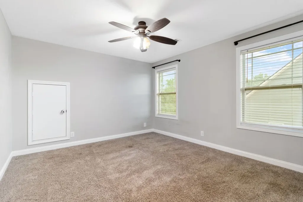 1072 Chagford Drive Clarksville TN 37043