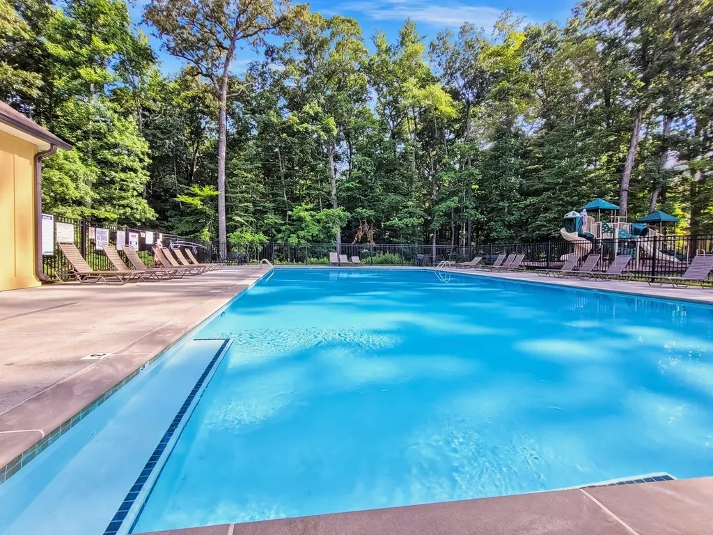 1072 Chagford Drive Clarksville TN 37043