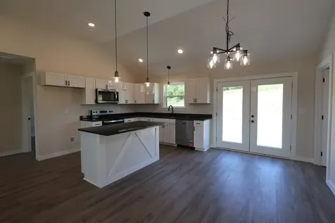 817 Smith Bend Lane Gainesboro TN 38562