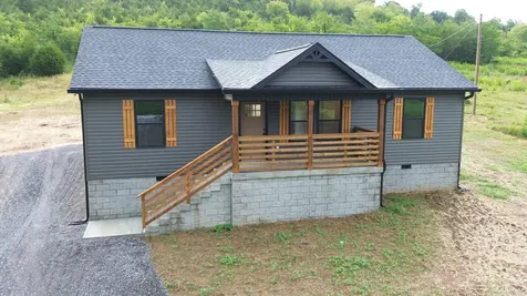 817 Smith Bend Lane Gainesboro TN 38562