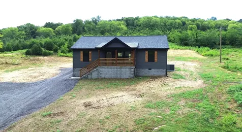 817 Smith Bend Lane Gainesboro TN 38562