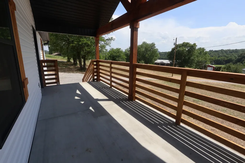 797 Smith Bend Lane Gainesboro TN 38562