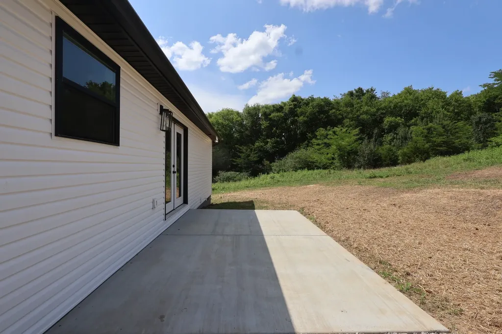 797 Smith Bend Lane Gainesboro TN 38562