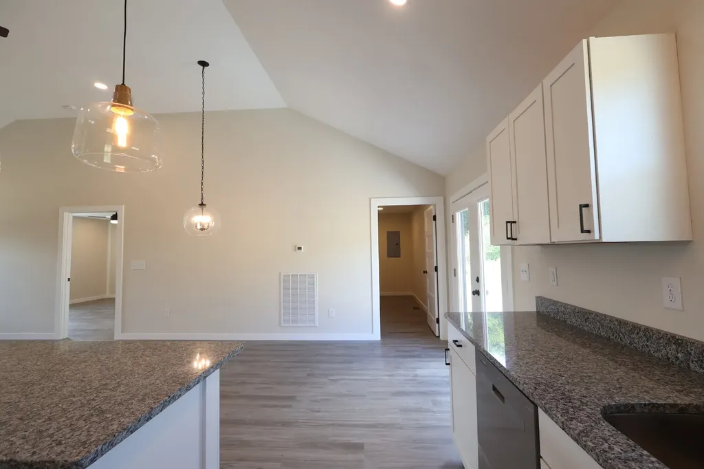 797 Smith Bend Lane Gainesboro TN 38562
