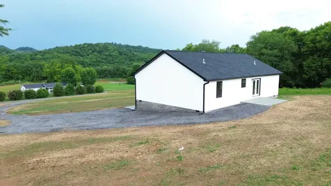 797 Smith Bend Lane Gainesboro TN 38562