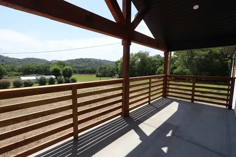 797 Smith Bend Lane Gainesboro TN 38562