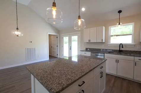 797 Smith Bend Lane Gainesboro TN 38562