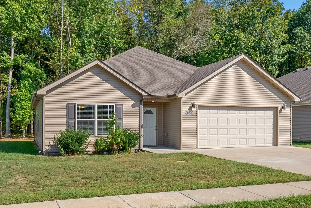 1252 Magnum Drive Clarksville TN 37040