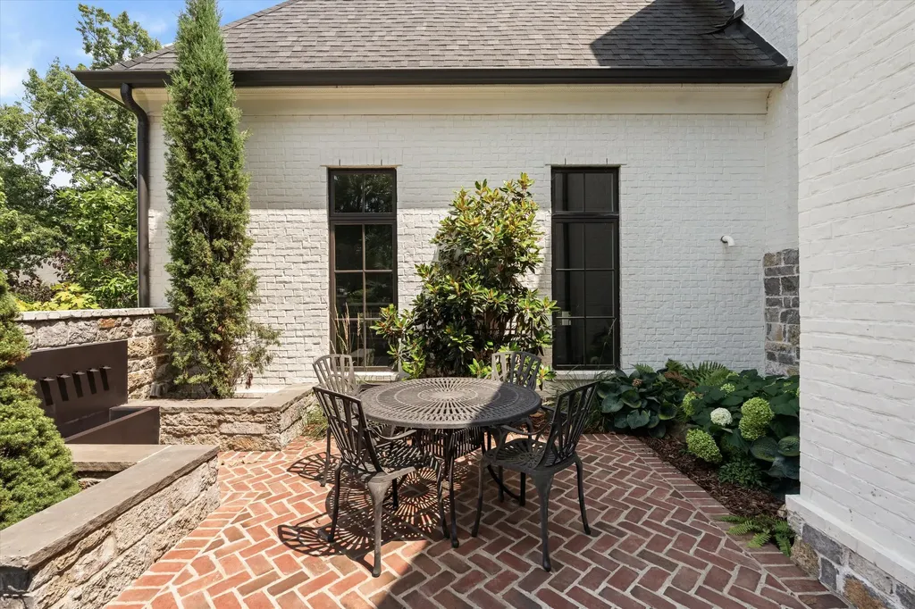 135 Alton Road Nashville TN 37205