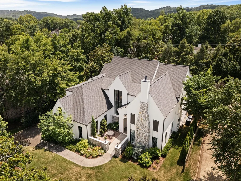 135 Alton Road Nashville TN 37205