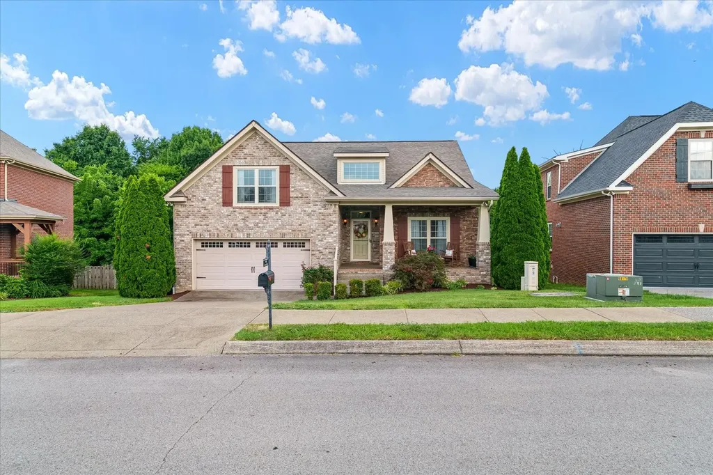 1002 Aenon Circle Spring Hill TN 37174
