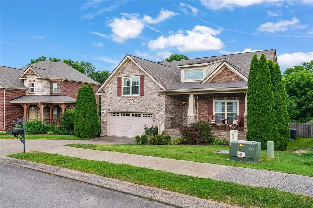 1002 Aenon Circle Spring Hill TN 37174