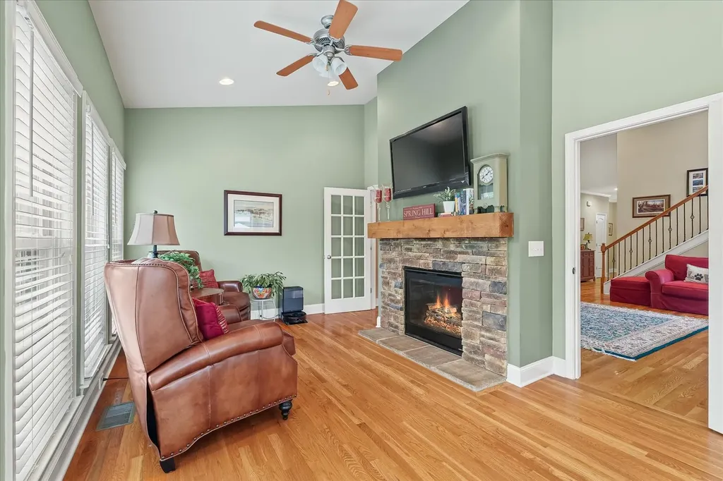 1002 Aenon Circle Spring Hill TN 37174