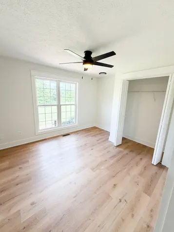 285 Calvert Ridge Road Westmoreland TN 37186