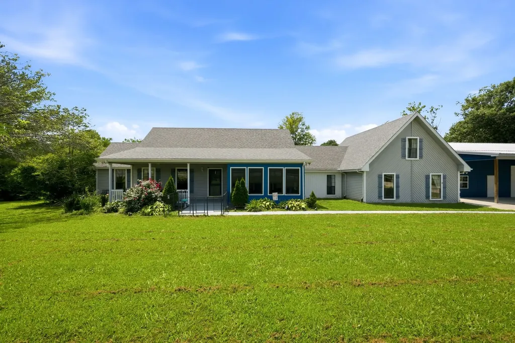 1313 Stayton Road Cumberland Furnace TN 37051