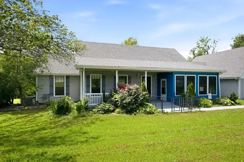 1313 Stayton Road Cumberland Furnace TN 37051