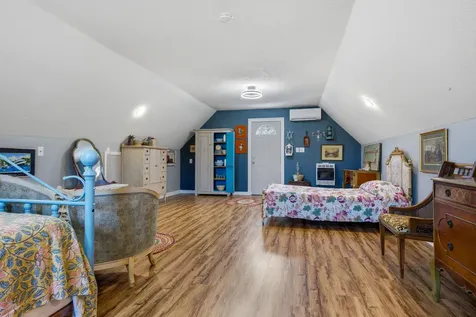 1313 Stayton Road Cumberland Furnace TN 37051
