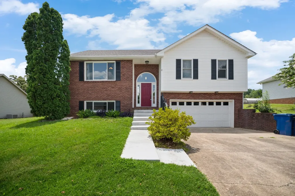 3418 Poplar Hill Clarksville TN 37043