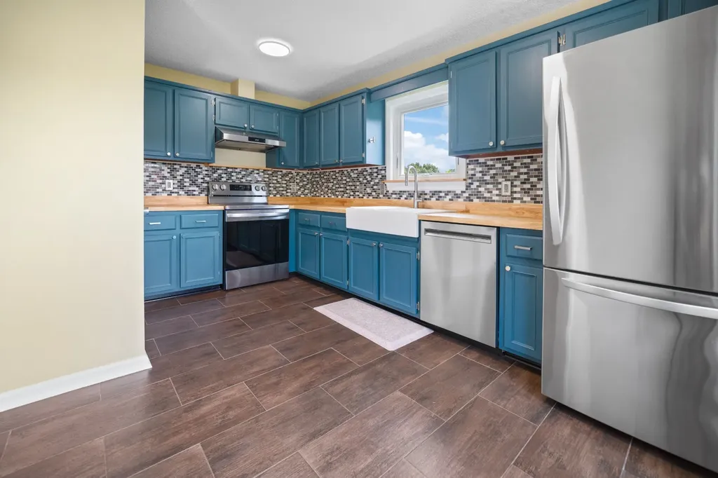 3418 Poplar Hill Clarksville TN 37043