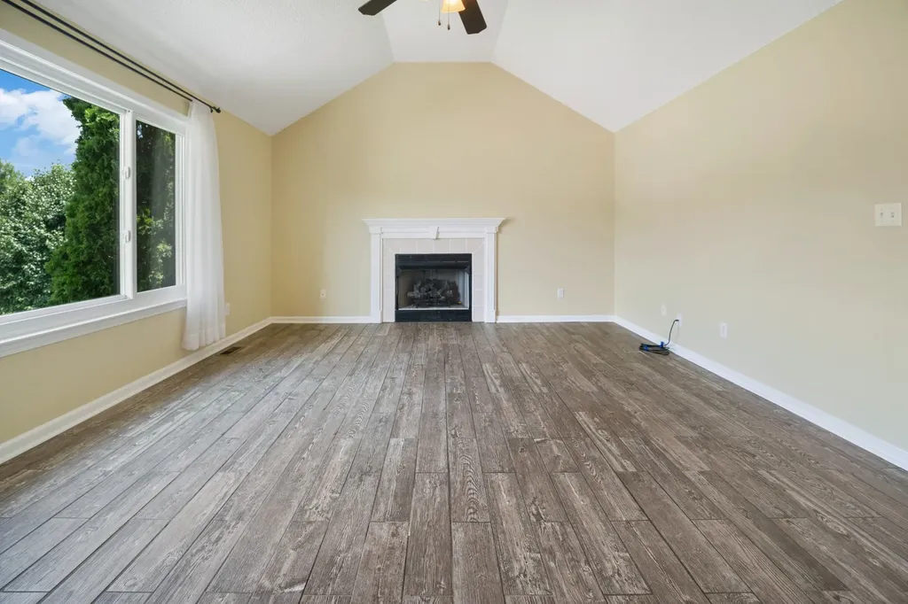 3418 Poplar Hill Clarksville TN 37043