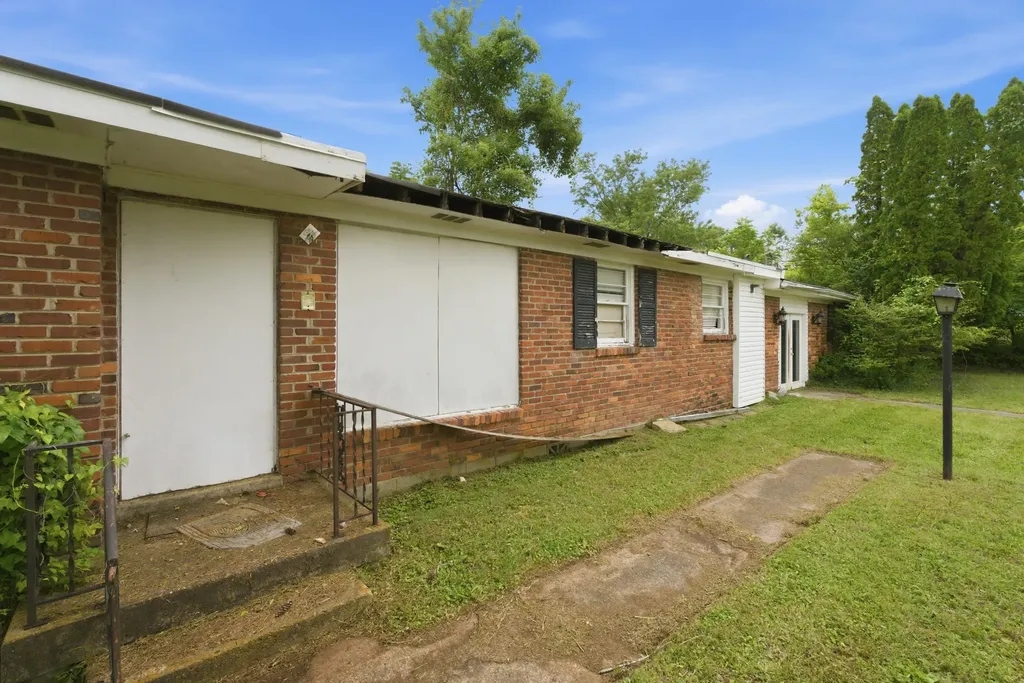 213 Rosehill Drive Goodlettsville TN 37072