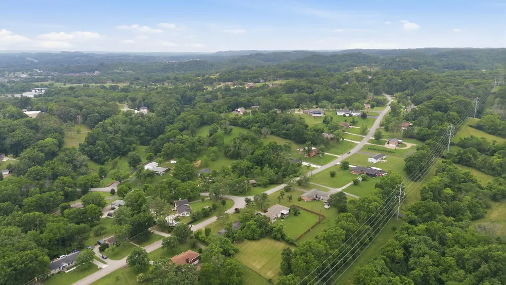 213 Rosehill Drive Goodlettsville TN 37072