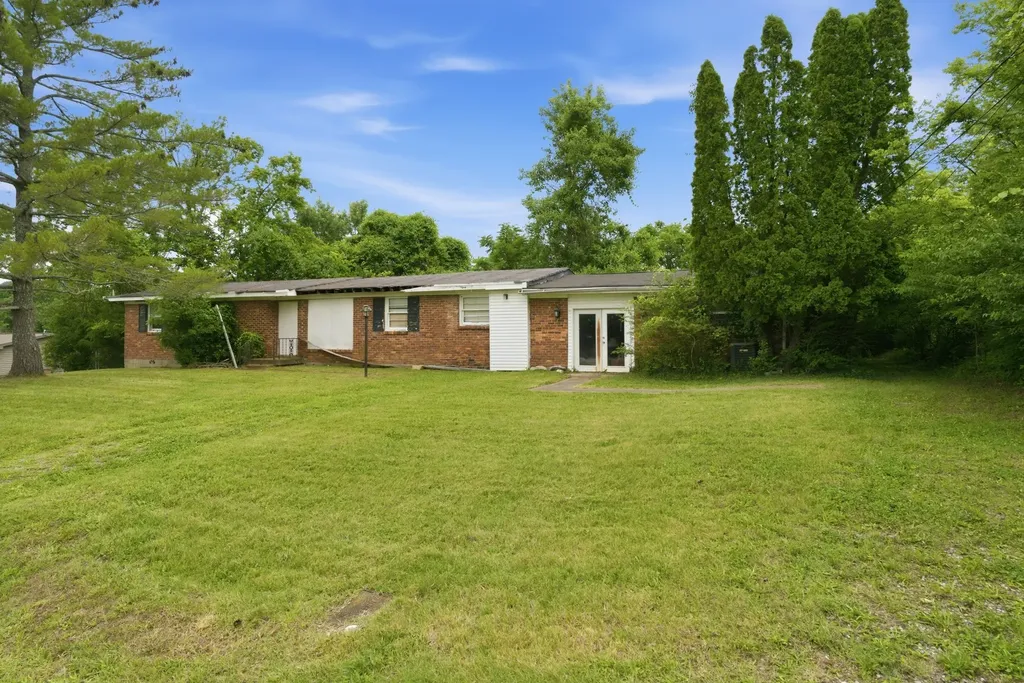 213 Rosehill Drive Goodlettsville TN 37072
