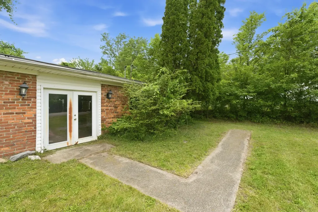 213 Rosehill Drive Goodlettsville TN 37072