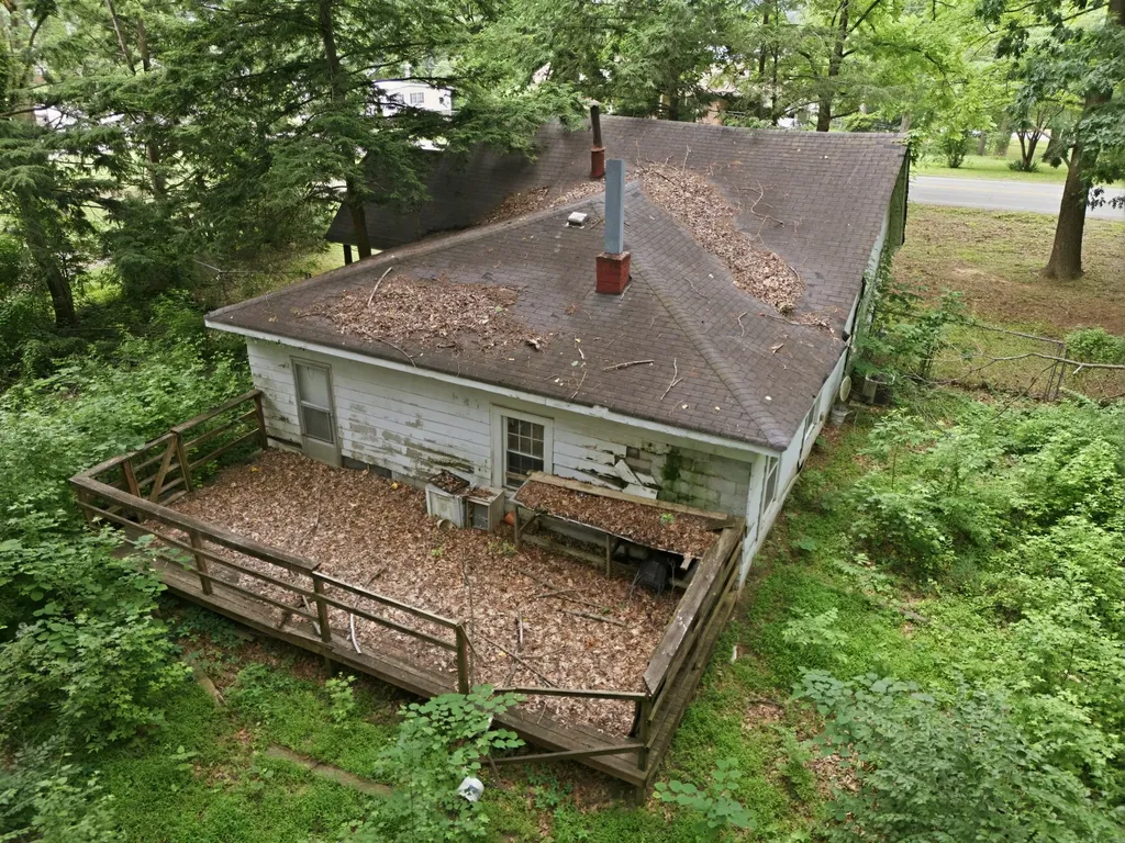 3811 Old Greenbrier Pike Springfield TN 37172