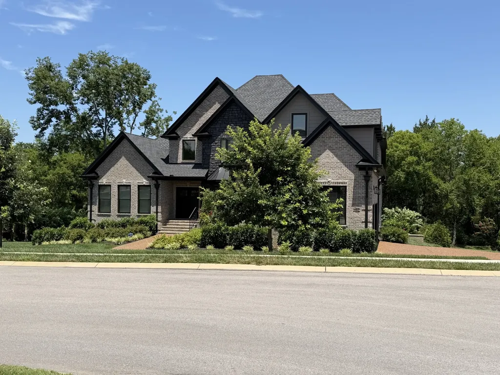 1003 Quillen Way Lebanon TN 37087