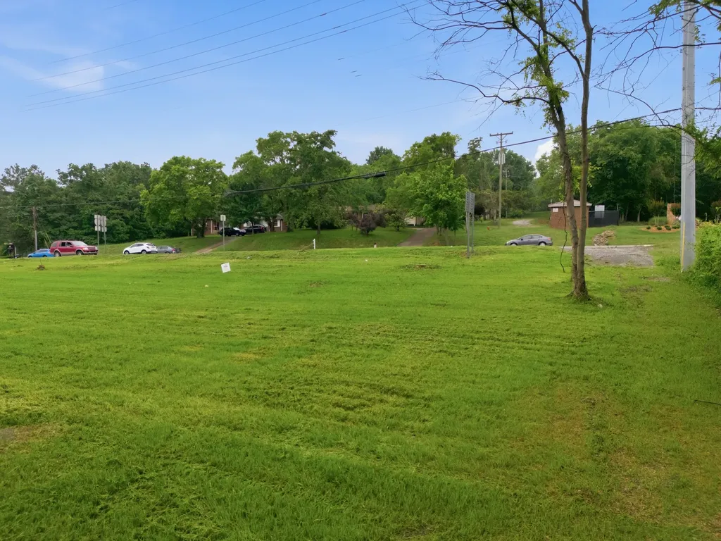 809 W Old Hickory Boulevard Madison TN 37115
