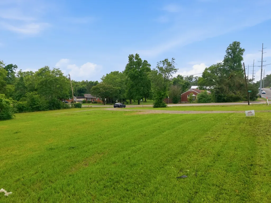 811 W Old Hickory Boulevard Madison TN 37115