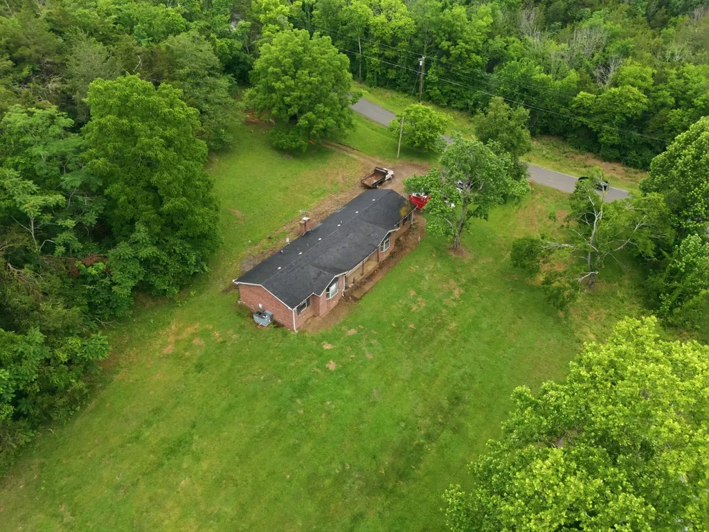 101 E Allen Road Hendersonville TN 37075