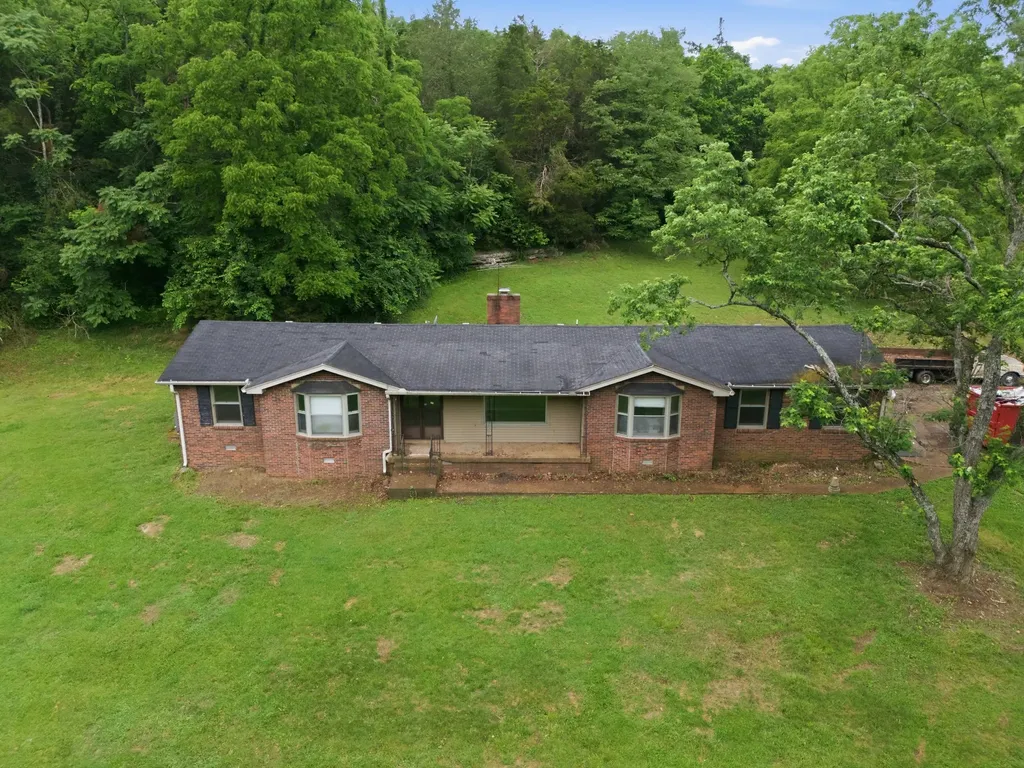 101 E Allen Road Hendersonville TN 37075