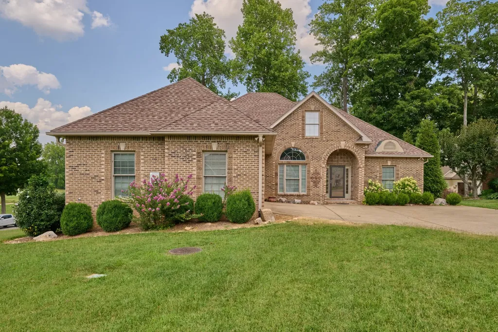 413 Founders Court Springfield TN 37172