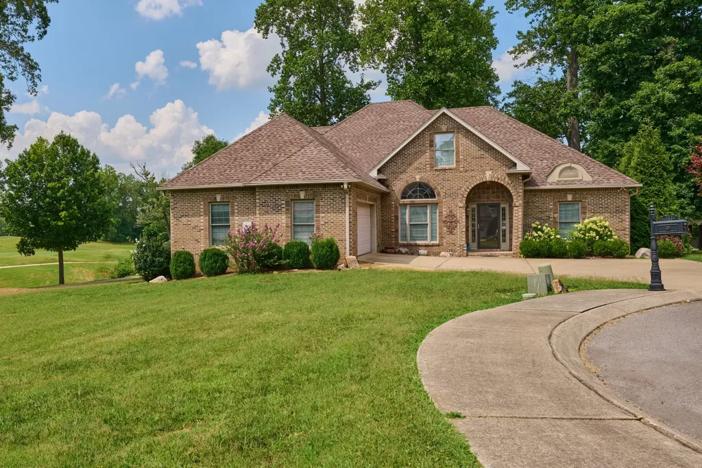 413 Founders Court Springfield TN 37172
